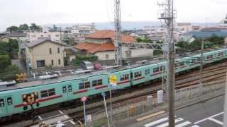 preview picture of video '西鉄5000形 小郡駅到着 Nishitetsu 5000 series EMU'