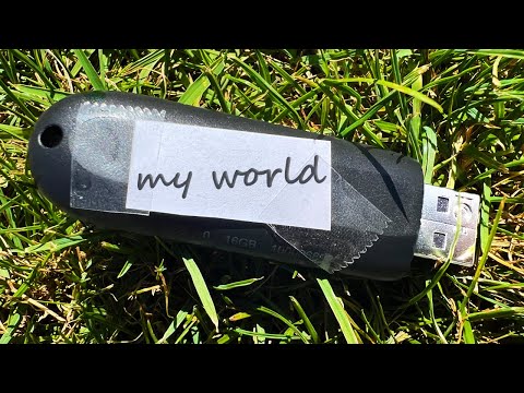 Lynix - I Found Someones Minecraft USB