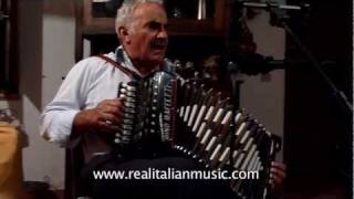 Campania - Vito Saggese - Canto Gregoriano con Organetto 4