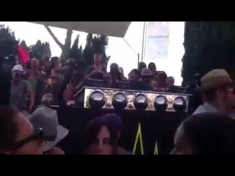 IPM ROME POOL PARTY 2012 LUIS RADIO SHOW