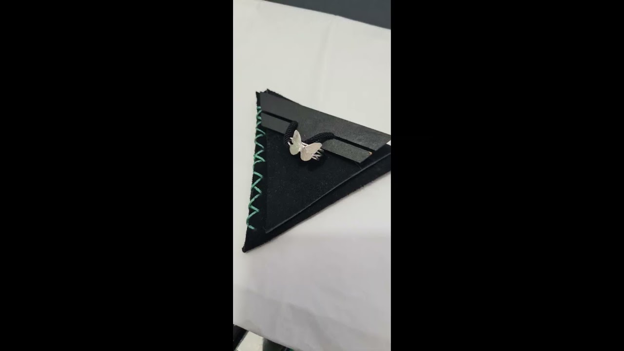 Watch Anillo mariposa 🦋 Now Anillo mariposa 🦋