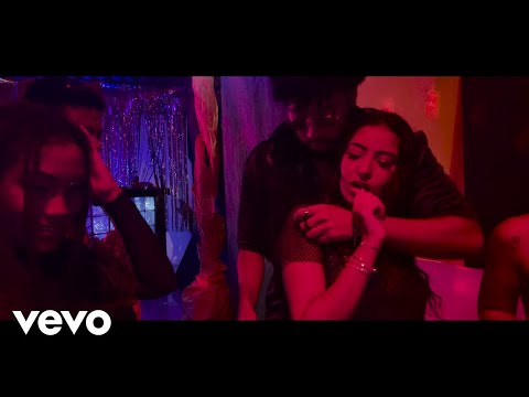 Dakhila - Entrando En Calor (Video Oficial)