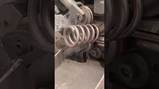 Download lagu Mesin canggih untuk membuat per besi baja secara otomatis #shorts mp3