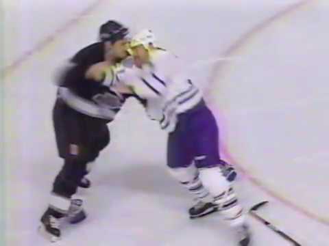 Doug Zmolek vs Wendel Clark