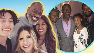 Brian McKnight ONCE AGAIN Facing Backlash after old picture resurfaces  &quot;You made me a GIRL DAD!&quot;