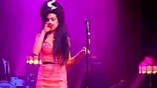 Amy Winehouse - Addicted Live at Ancienne Belgique in Brussels 2007
