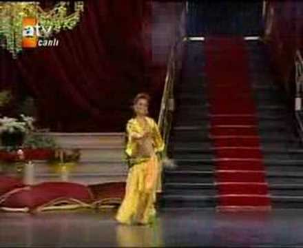 Turkish Reyhan -Roman Dance