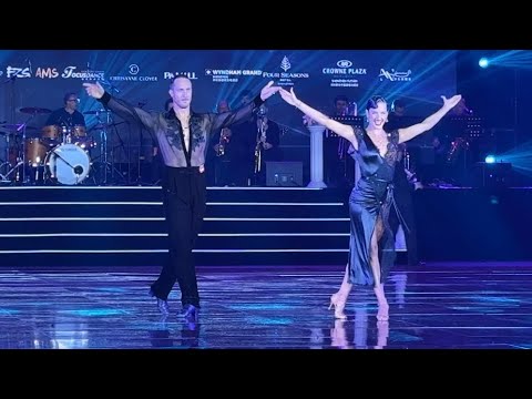 WORLD CUP SHENZHEN 2025 Professional Latin Final Presentations Massimo Arcolin & Laura Arcolinova 