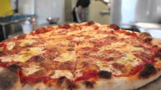 Maximalism - Pizza Jesus (Pizzeria Beddia Anthem)
