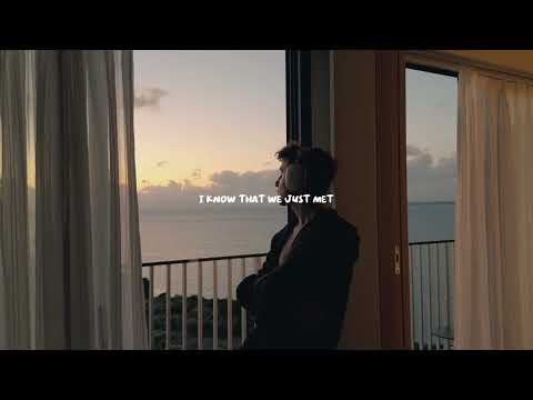 yaeow - Please Stay (Official Lyric Video)