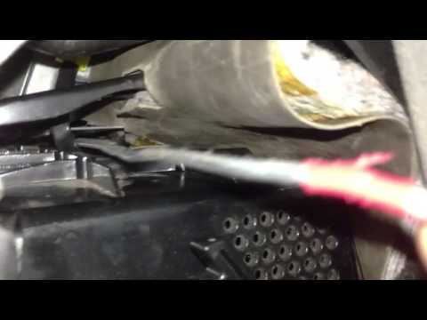 Mercedes SL 2003 Glove box lock repair