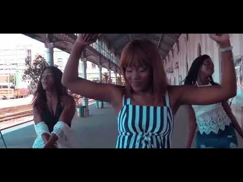 Tchakaze - Waku Txona (Feat. Dj Ardiles) [Video Oficial]