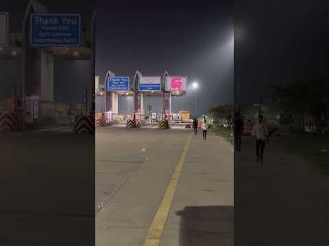 Expressway 🛣️ #expressway #drivesafe #drivesafely #agraexpressway #agra #car