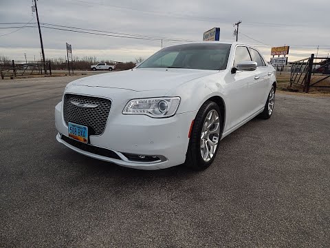 2018 Chrysler 300 (CC-1683957) for sale in Wichita Falls, Texas