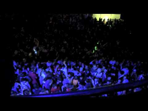 VIBRAM NATURAL GAMES MILLAU 2011 by Fuzzy Lc - French Kiddiz music video