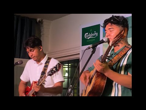 Chaina sara, chaina laja - Satish Ghalan - Pinjada live at kathmandu  @satishghalan