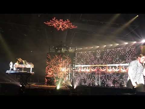 Kygo "Firestone" Acoustic ft Conrad Sewell Live @ ShoWare Center Seattle/Kent 4/10/2018