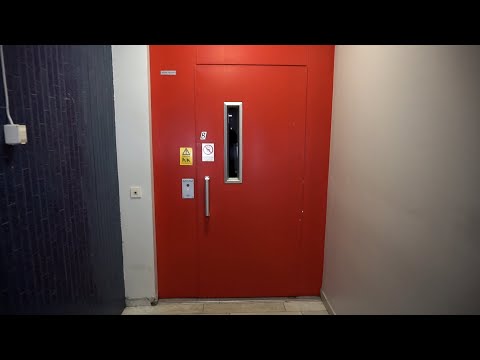 Amazing original 1971 ASEA-Graham roped hydraulic elevator @ Borganäsvägen 43, Borlänge, Sweden