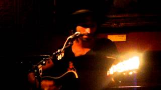 Leiva - Que No Mueran Los Cantantes