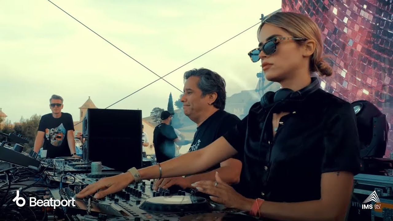 Layla Benitez B2B Jellybean Benitez - Live @ IMS Dalt Vila 2023