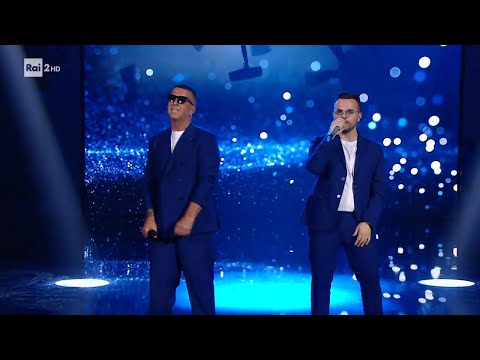 Franco Ricciardi e Andrea Sannino: "Te voglio troppo bene" - Made in Sud 30/05/2022