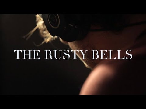 THE RUSTY BELLS 