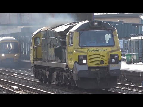 DOUBLE FUGLIES | FREIGHTLINER CLASS 70's at OXFORD 26.01.23. | Liner and Driver Training??