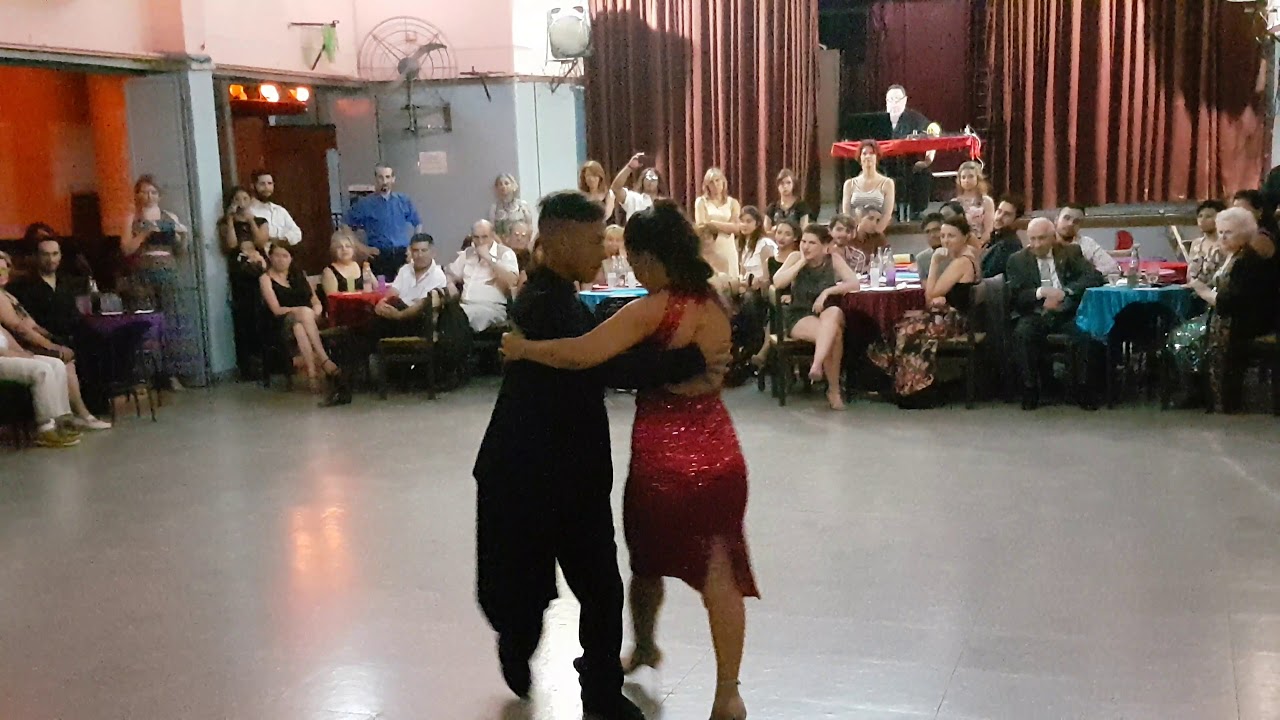 Video thumbnail for LUCIO GALVÁN y GISELA CURTO en Viva La Pepa! Milonga. Noche en 3G