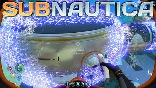 CREEPY MESSAGE & SCANNER ROOM - Subnautica Gameplay Playthrough - Episode 14