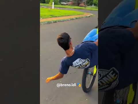 ese Breno manja,no,grau sigam ele