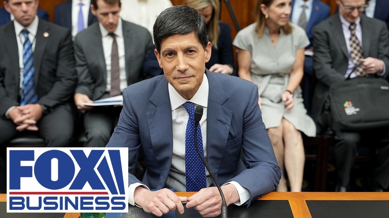 Fed Chair Kevin Warsh GRILLED on inflation, interest rates