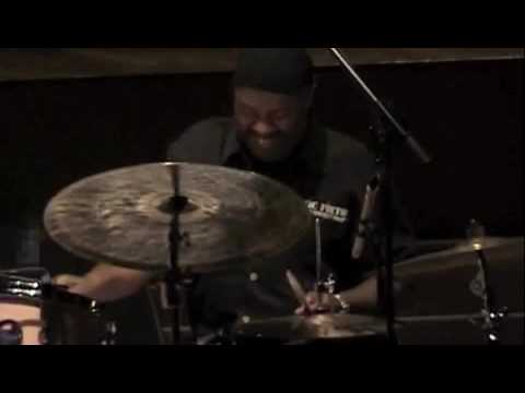 Lenny White (Return to Forever) Drum Solo Live .