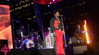 Charles Bradley LIVE @ Nathan Phillips Square (TORONTO 2015)