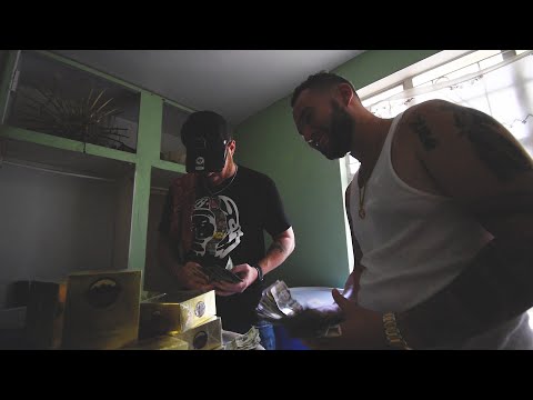 Sniggy - Sort Out (Official Music Video)