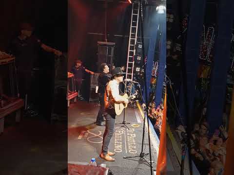 Di Paulo & Paulino cantando tô por aí em Itaguari-GO 06/01/2026