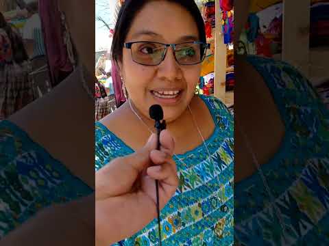Tejedoras de Tactic en el Festival Floraao 2026 en Cobán,  Alta Verapaz.  Telar de cintura.