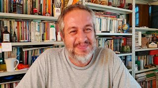 Cântico dos Cânticos de Salomão 1:5 - Formosa como as tendas de Quedar e as cortinas de Salomão.