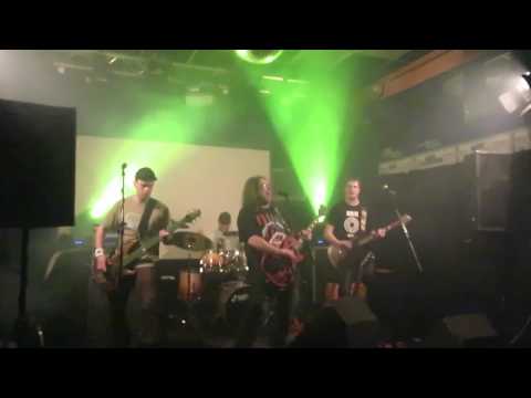 Rain - 10 - Rain - Labyrint