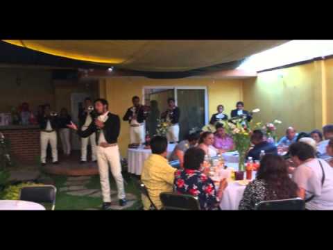 Mariachi Juvenil Alazán - Urge (Vicente Fernández)