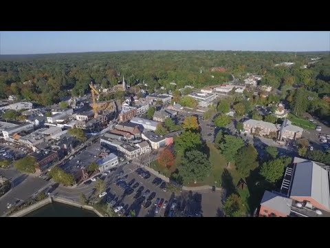 コネチカット州の党はコロナウイルスの拡散を非難した (Connecticut Party Blamed for Coronavirus Spread)