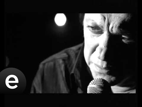 Ah Benim Sevdalı Başım (Recep Aktuğ) Official Music Video #ahbenimsevdalıbaşım #recepaktuğ