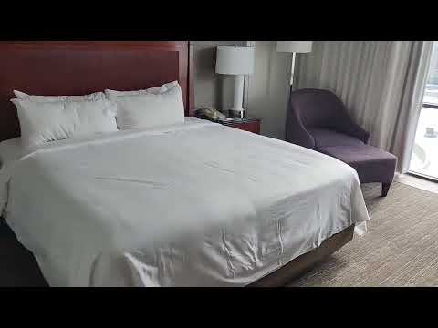 Regular Room at Washington Dulles Airport Marriott in Washington, DC, USA