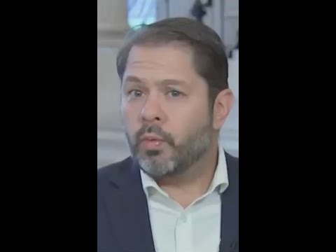 Gallego Stands Alone Failing Miserably