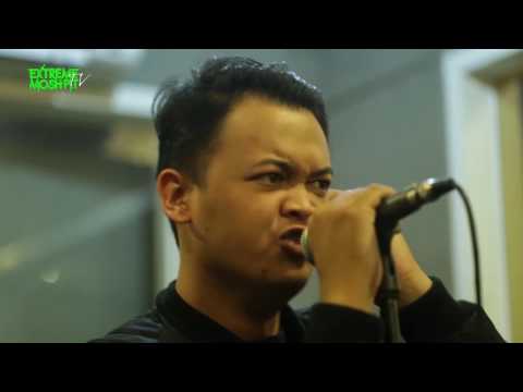 Extreme Moshpit "Live!" - Humilliation