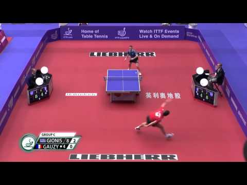 Beau point de Simon Gauzy à la coupe du monde