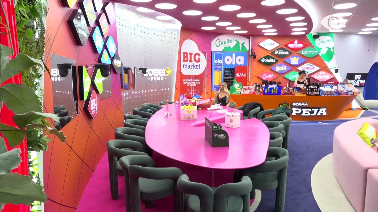 “Manipulator”/ Brikena shkëmben batuta me Stelinën