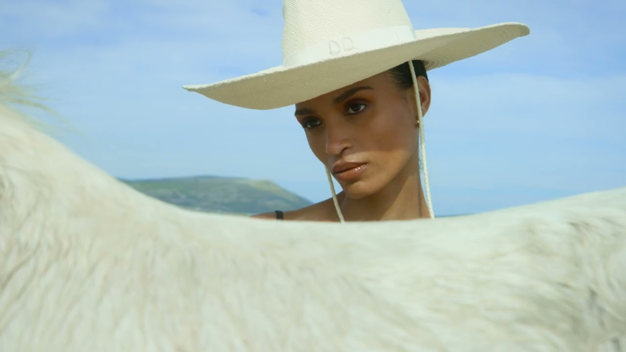 VANITY FAIR