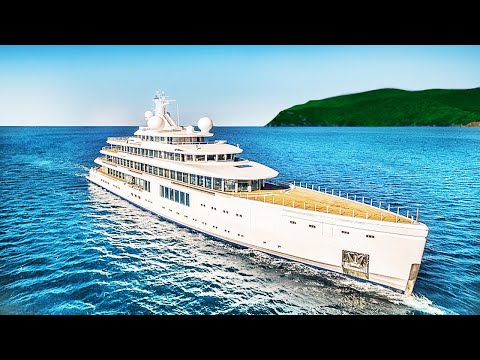 Hybrid Superyacht Luminosity: Benetti 353-Foot Masterpiece