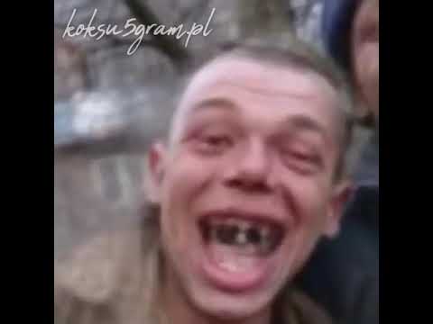 Żul śpiewa tylko 1 w głowie mam ;-;