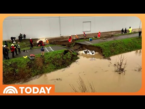 Second Levee Breach Near Seattle Prompts Flash Flood Warnings